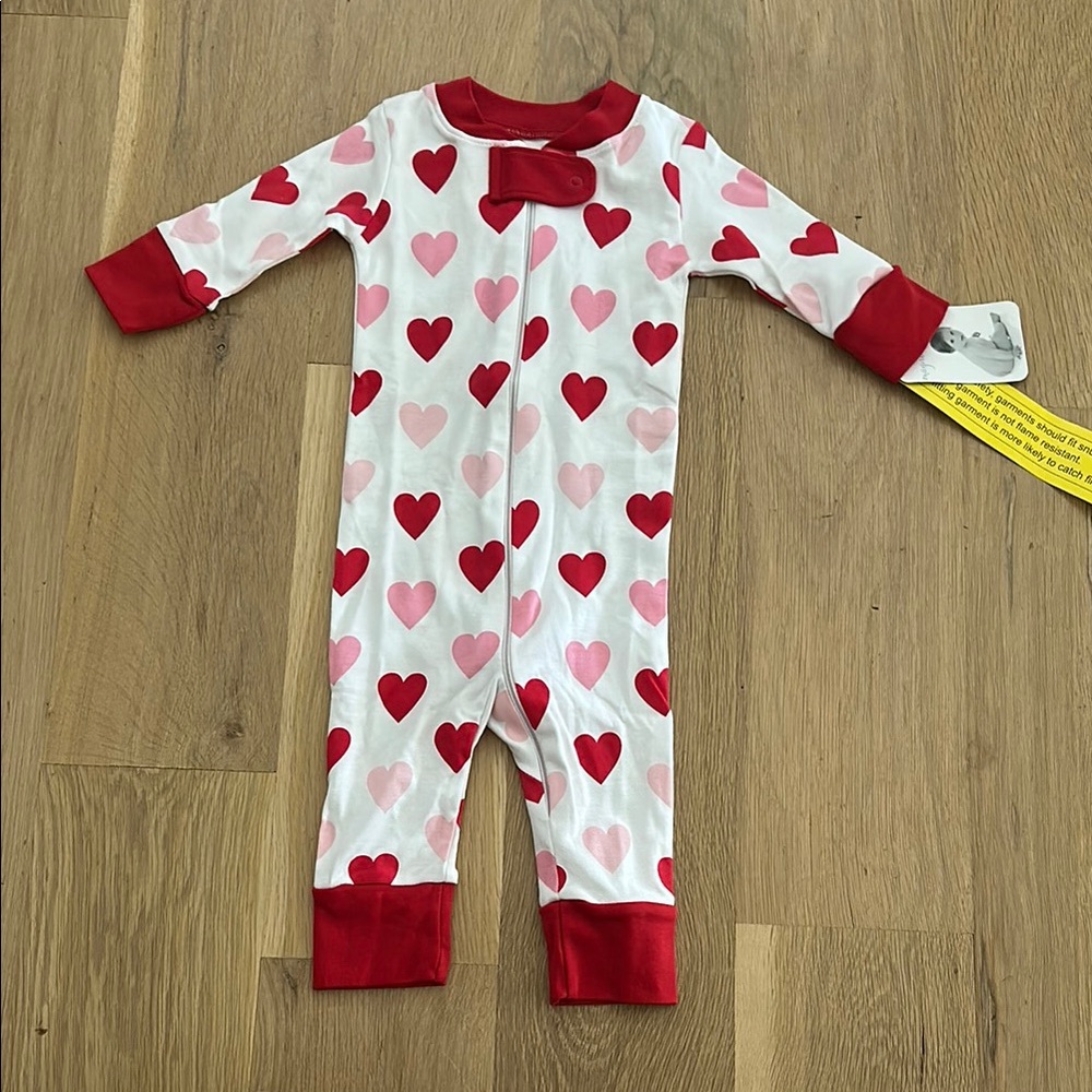 NWT Magnolia Baby Heart Pjs